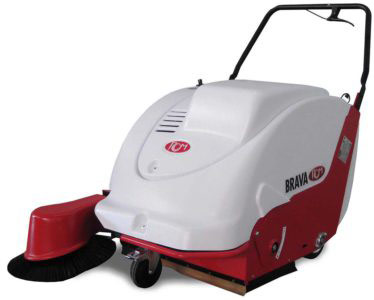 PER NOLEGGIO MOTOSCOPA RCM BRAVA 800 ET COMPLETA DI BATTERIE E CARICABATTERIE
